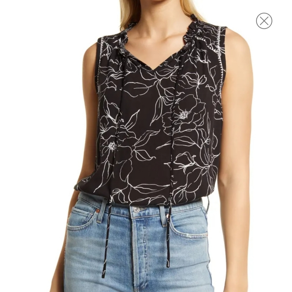 Bobeau sleeveless black blouse